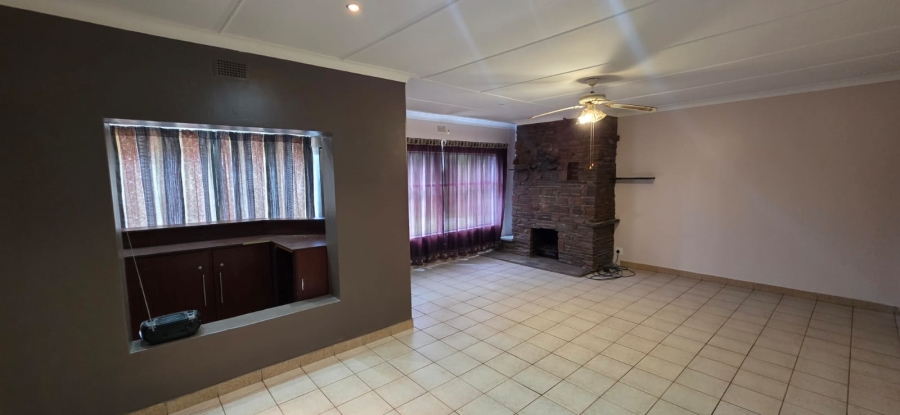 3 Bedroom Property for Sale in Songloed North West